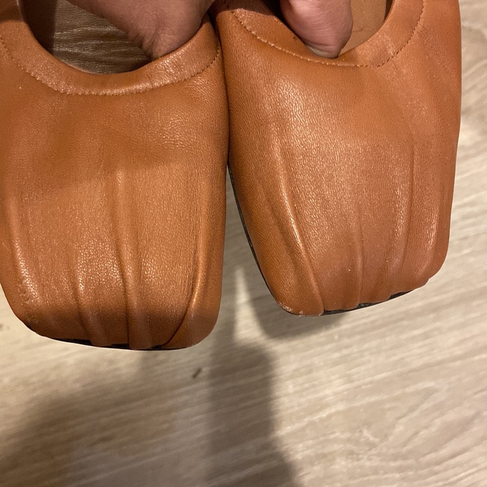Frame flats cognac tan brown leather
